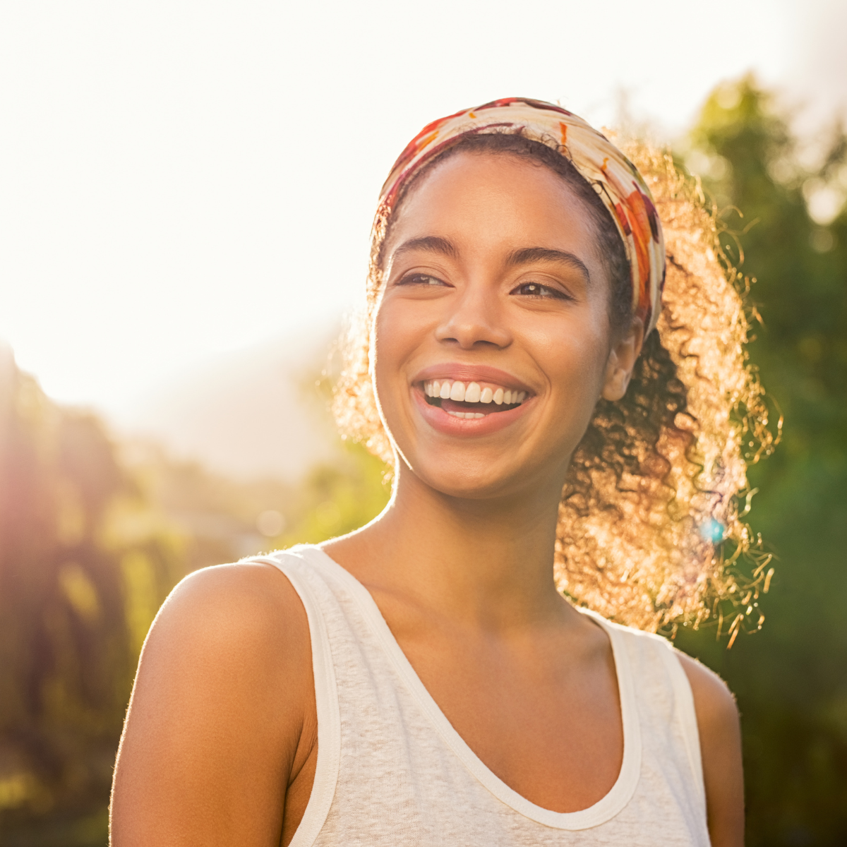 Retinol vs. Bakuchiol: Which One Is Better for Sensitive Skin?
